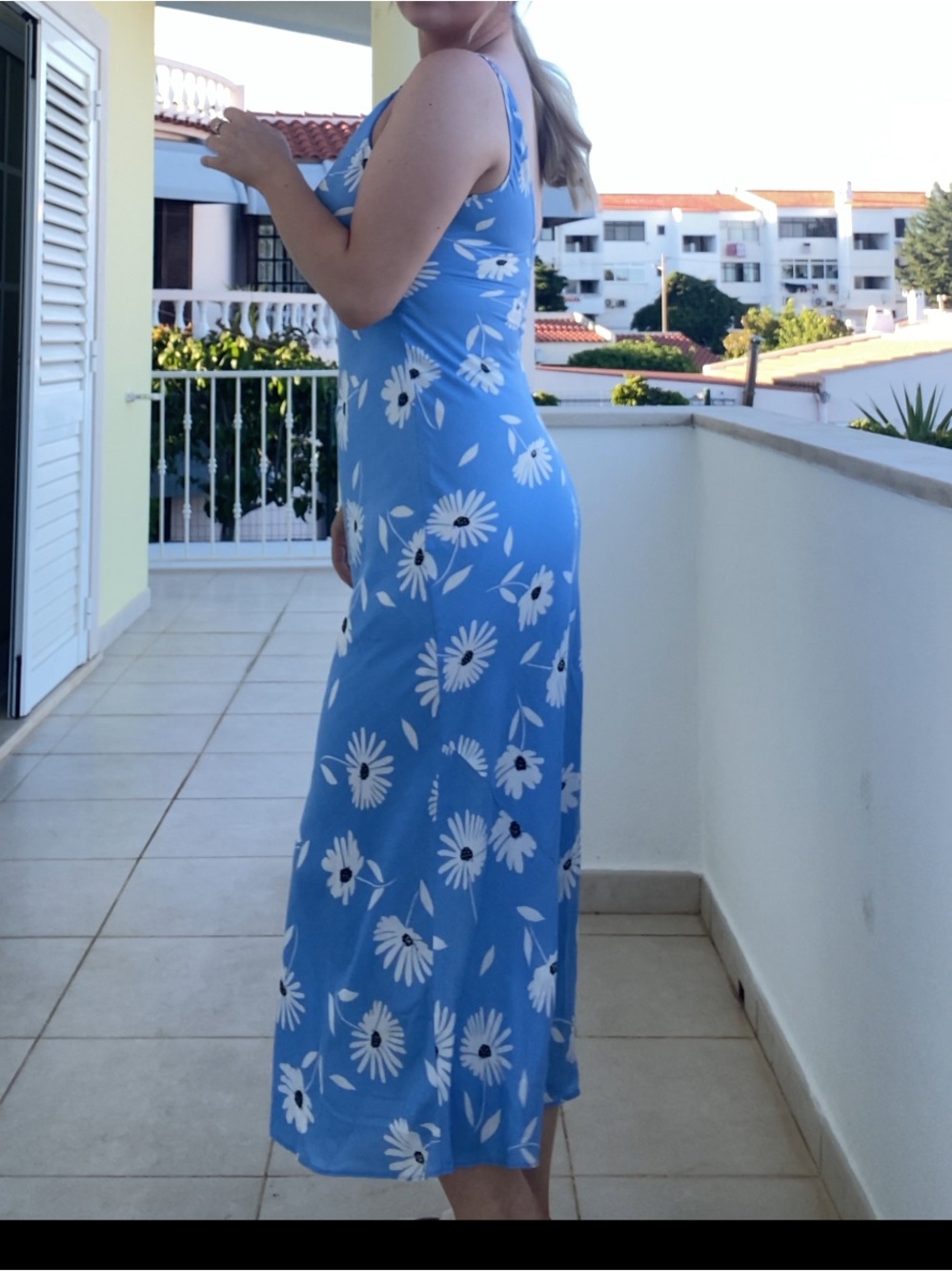 Blue Daisy Print Summer MIDI Dress - ASOS